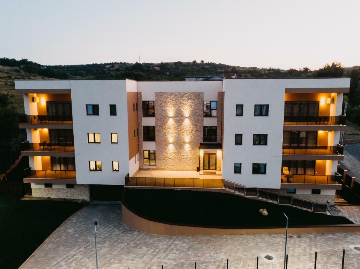 Gaudi Accommodation Cluj Napoca Bagian luar foto
