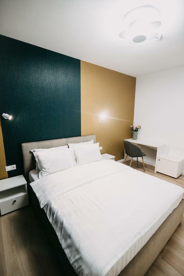 Gaudi Accommodation Cluj Napoca Bagian luar foto