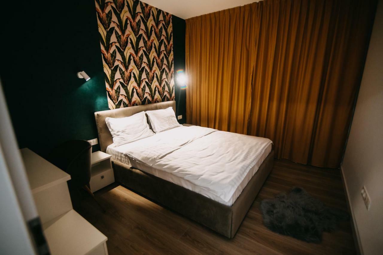 Gaudi Accommodation Cluj Napoca Bagian luar foto